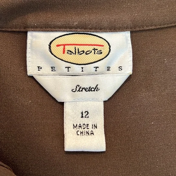 Talbots - Beautiful Brown Buttoned Dress - Size 12 Petite - Picture 12 of 16
